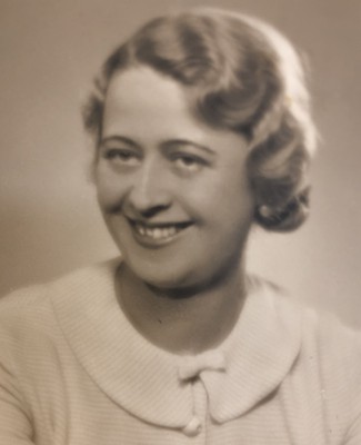 Švejdová-Papáčková, Marie - foto 1933